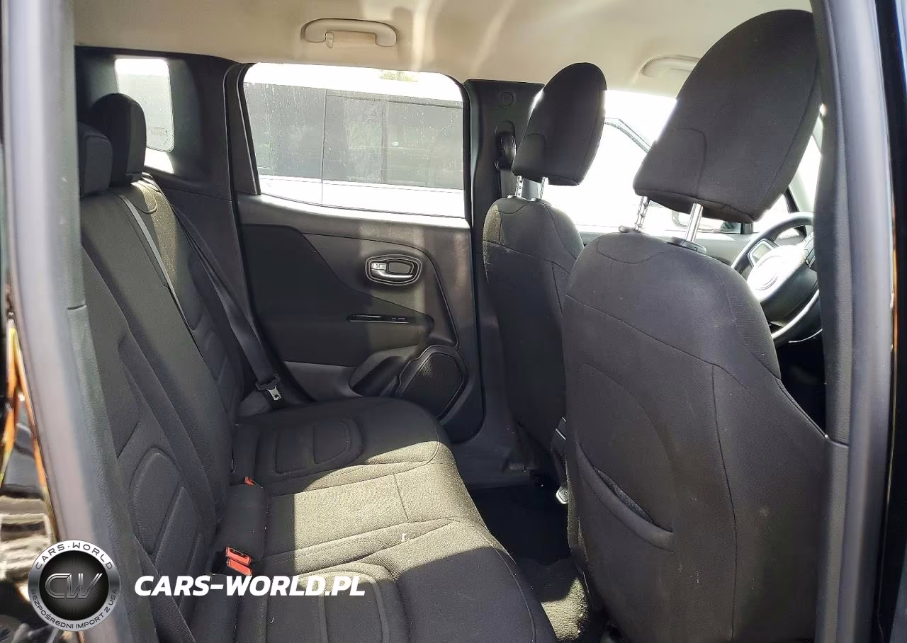 2021 Jeep Renegade Latitude VIN:ZACNJDBB5MPM37434 - 11