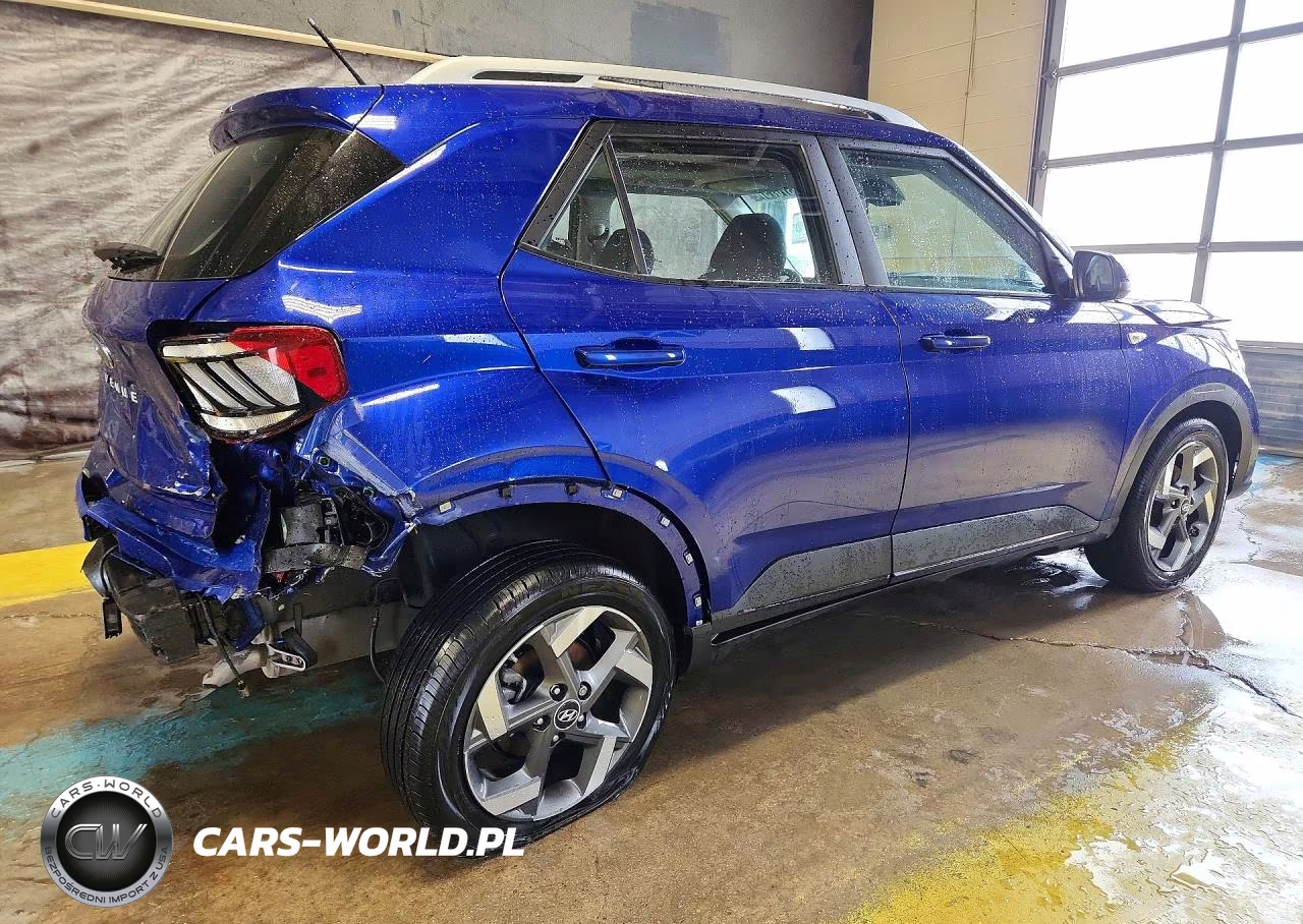 2025 Hyundai Venue Sel VIN:KMHRC8A35SU381325 - 3
