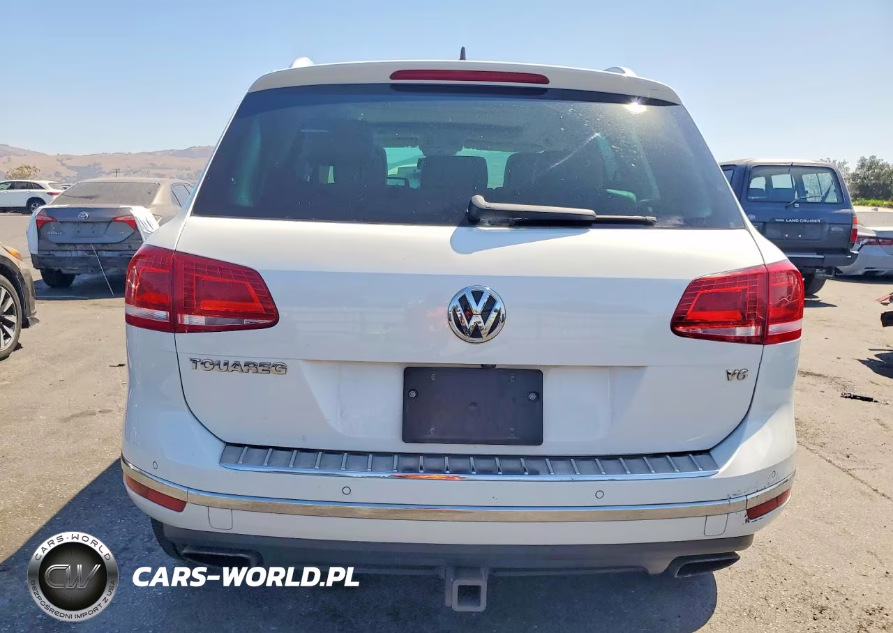 2015 Volkswagen Touareg V6 VIN:WVGEF9BP8FD006290 - 6