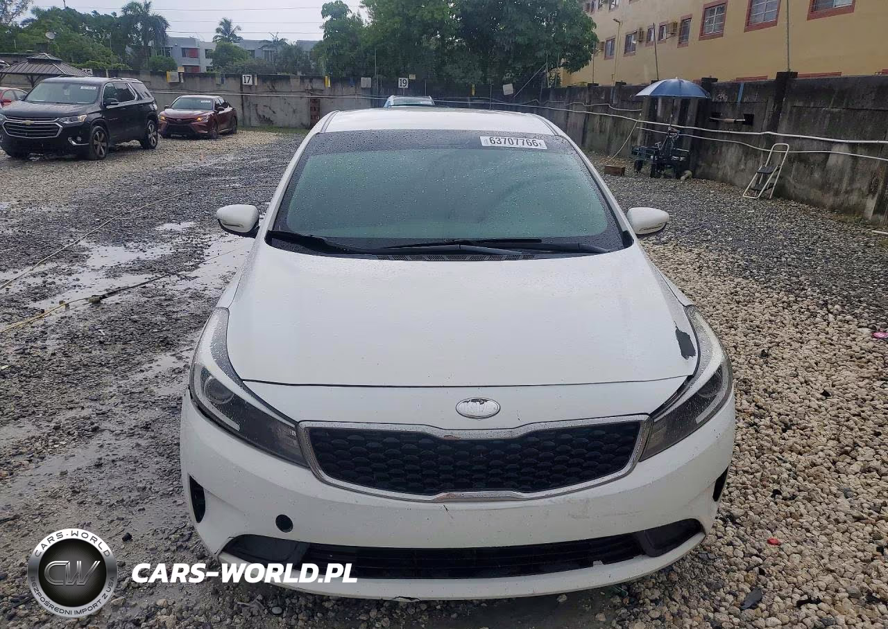 2017 Kia Forte Lx VIN:3KPFK4A75HE143164 - 5