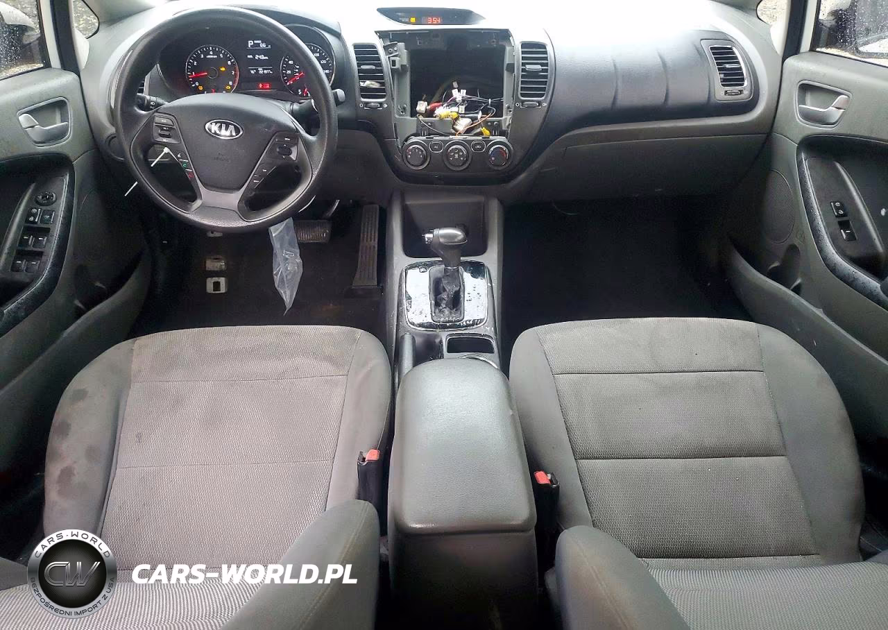 2017 Kia Forte Lx VIN:3KPFK4A75HE143164 - 8