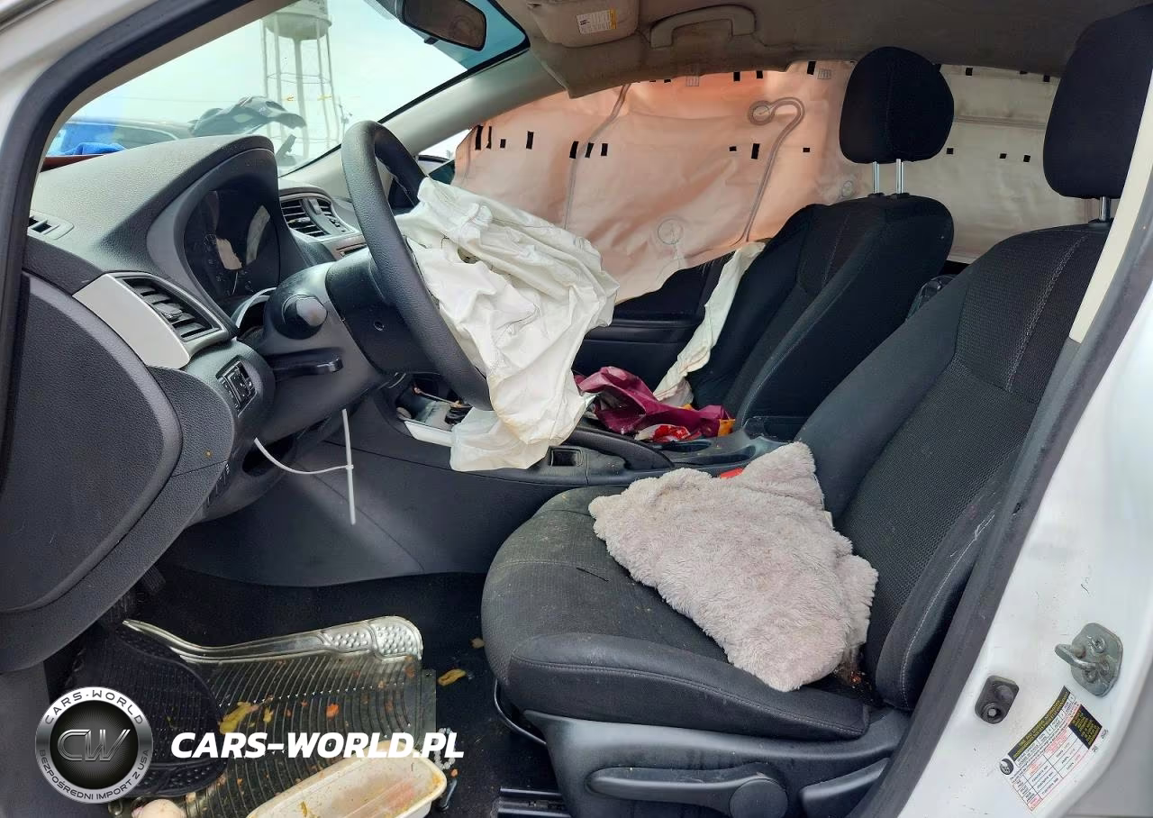 2017 Nissan Sentra S VIN:3N1AB7AP4HY268279 - 7