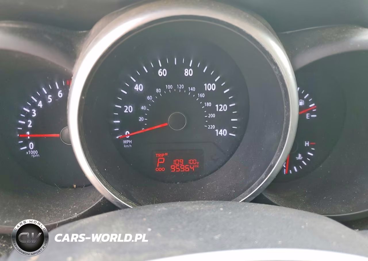 2012 Kia Soul + VIN:KNDJT2A66C7459944 - 9