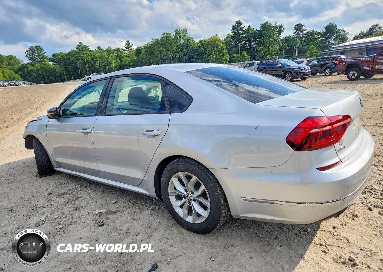 2018 Volkswagen Passat S VIN:1VWAA7A31JC003604 - 2