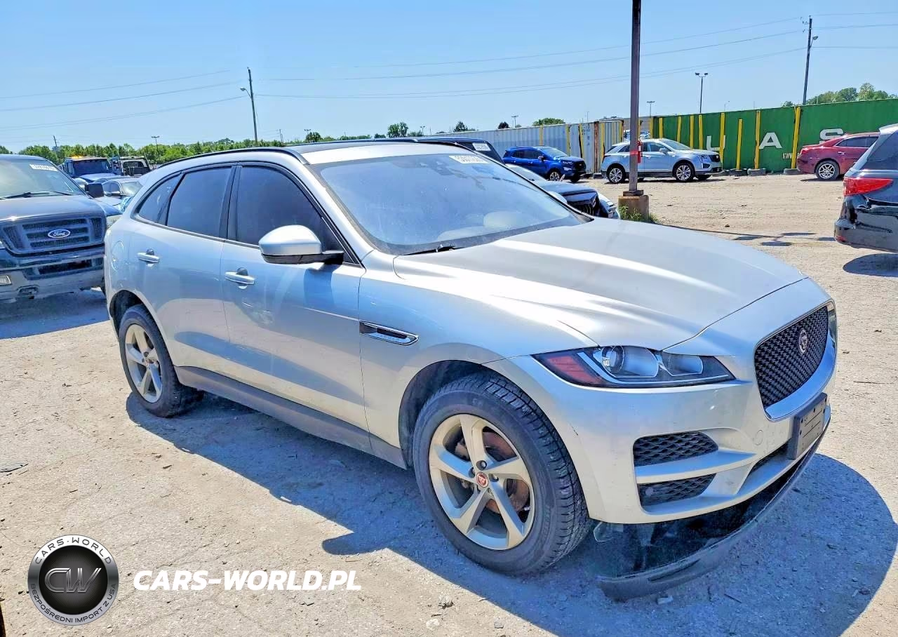 2017 Jaguar F-Pace Premium VIN:SADCJ2BN3HA491513 - 4