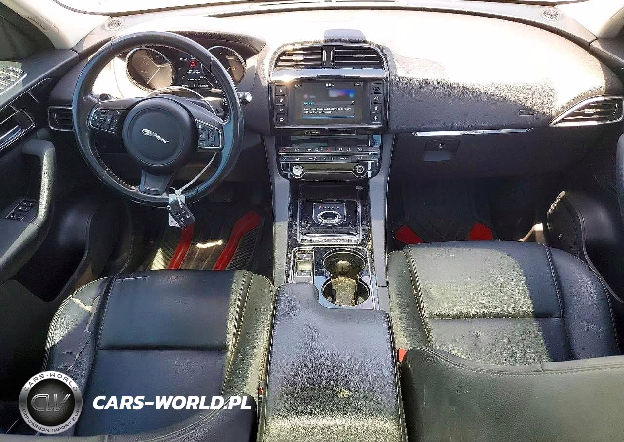2017 Jaguar F-Pace Premium VIN:SADCJ2BN3HA491513 - 8
