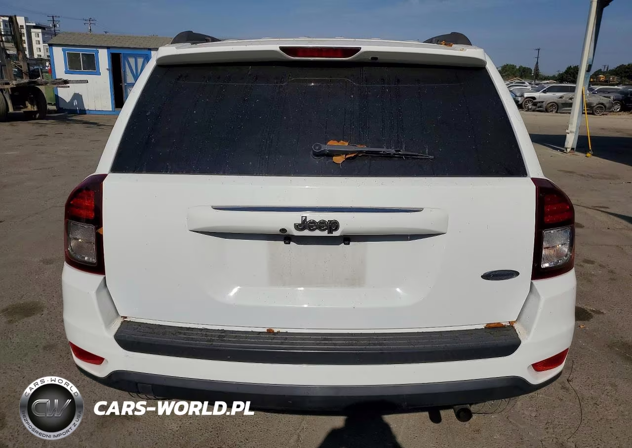 2015 Jeep Compass Latitude VIN:1C4NJCEB4FD373204 - 6