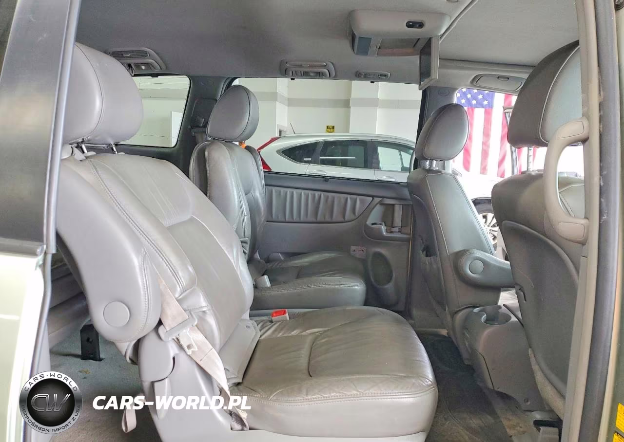 2010 Toyota Sienna Xle VIN:5TDYK4CCXAS313212 - 11