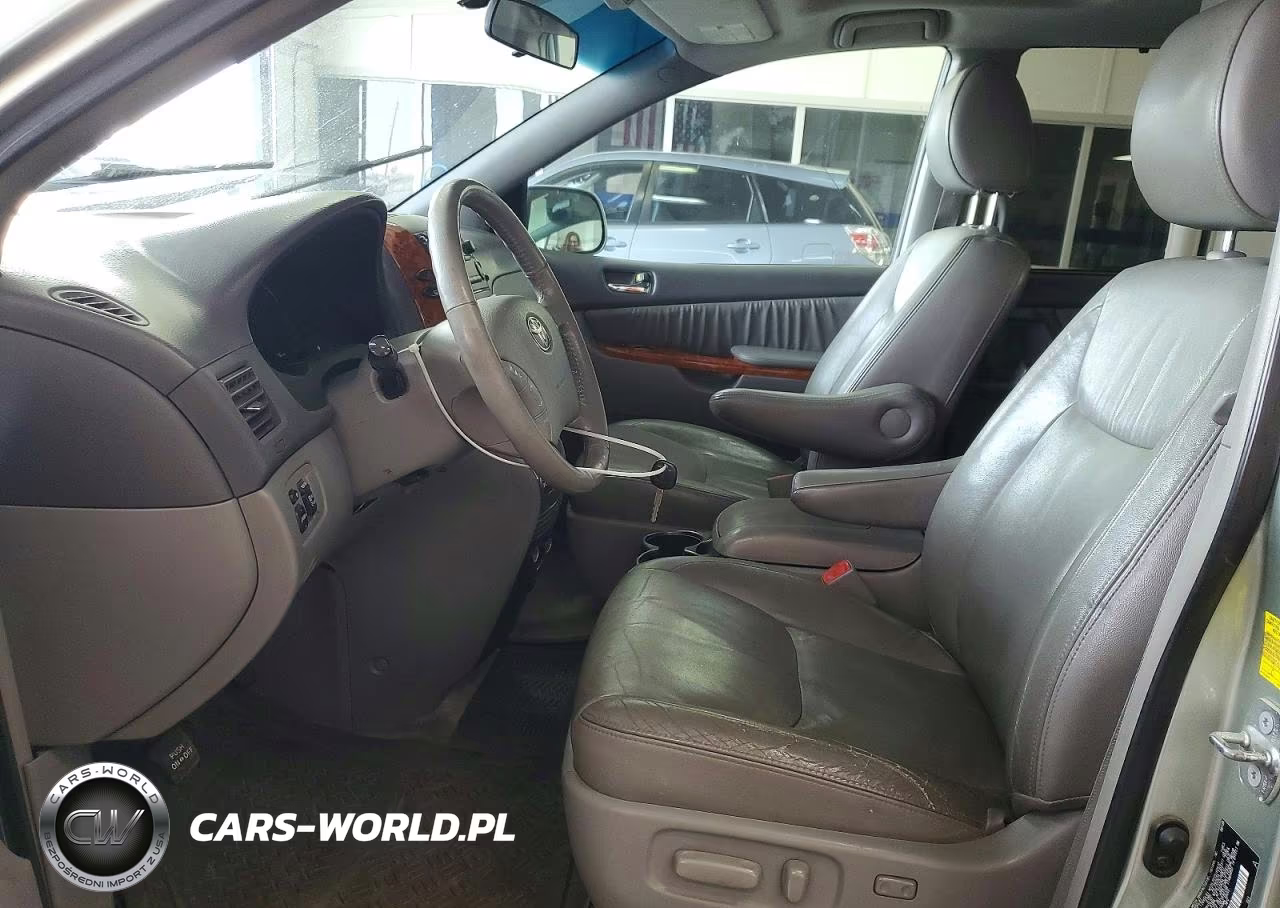 2010 Toyota Sienna Xle VIN:5TDYK4CCXAS313212 - 7
