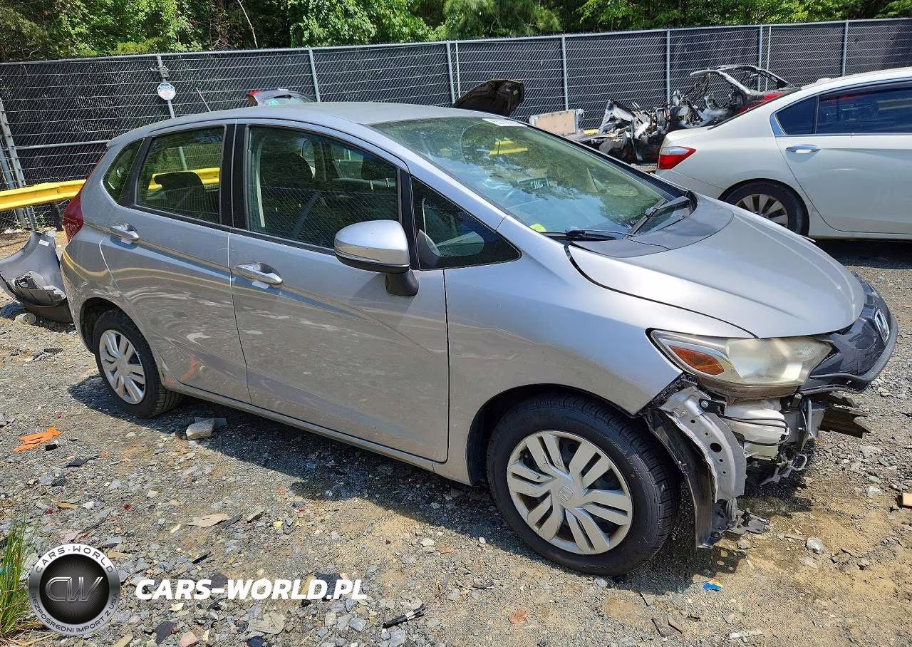 2017 Honda Fit Lx VIN:JHMGK5H57HS009783 - 4