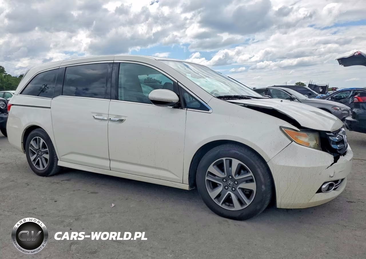 2016 Honda Odyssey Touring VIN:5FNRL5H98GB164249 - 4