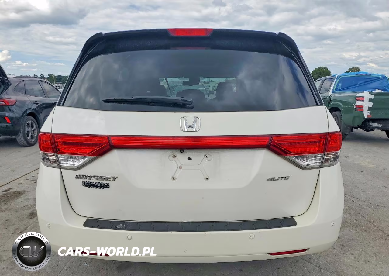 2016 Honda Odyssey Touring VIN:5FNRL5H98GB164249 - 6