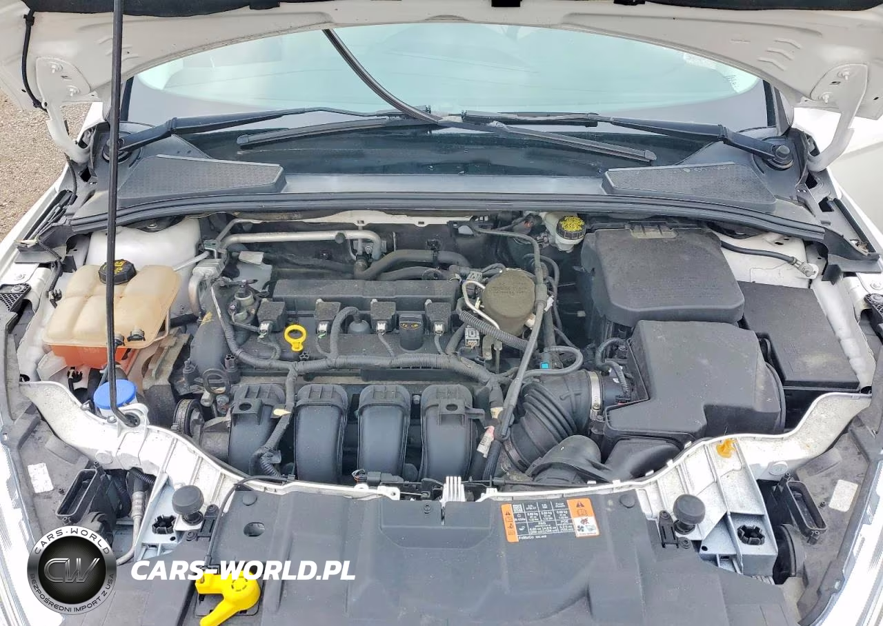 2015 Ford Focus Titanium VIN:1FADP3J28FL299913 - 11