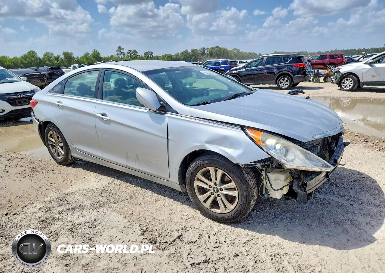 2013 Hyundai Sonata Gls VIN:5NPEB4AC0DH678742 - 4