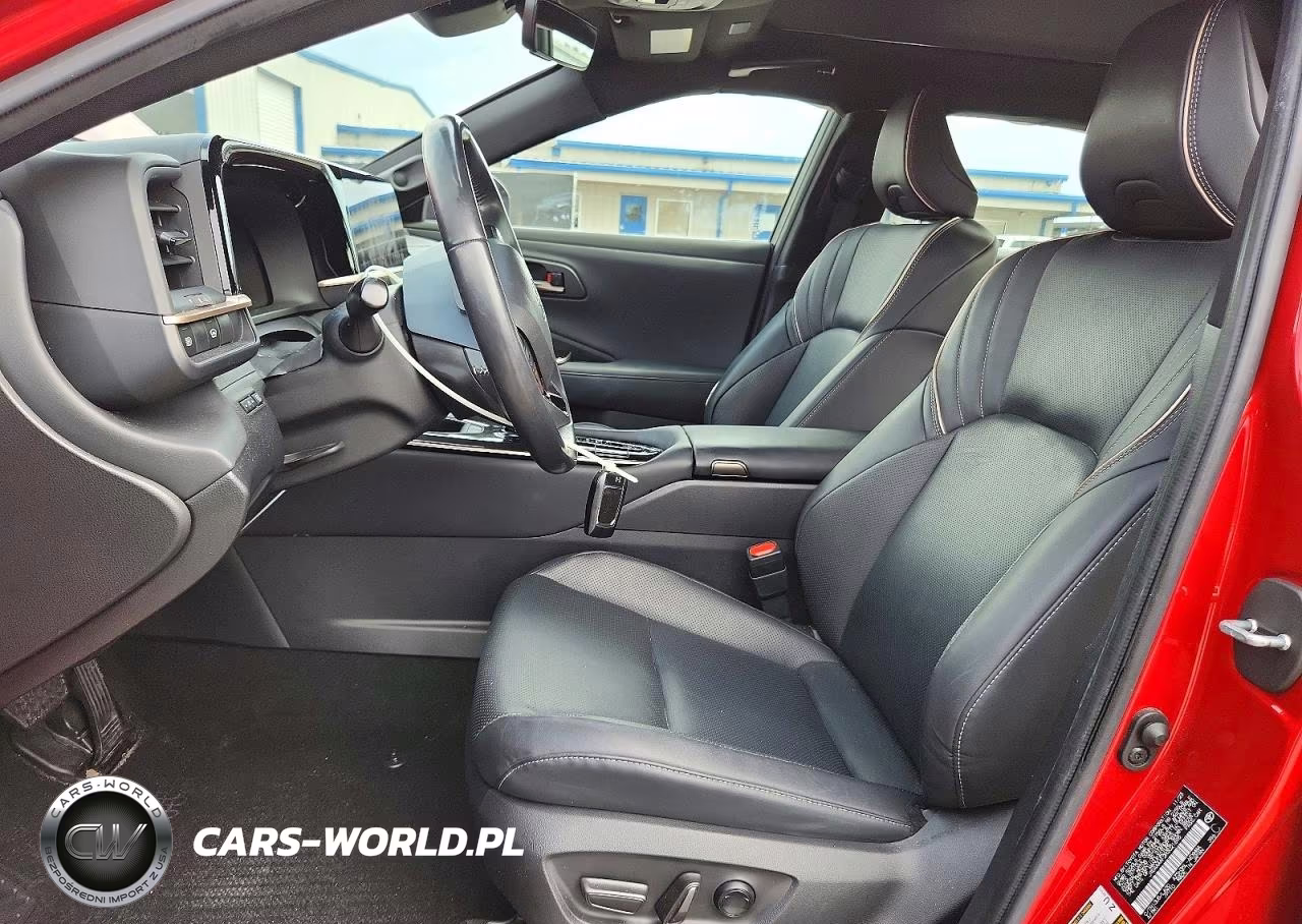2024 Toyota Crown Limited VIN:JTDAAAAF2R3021695 - 7