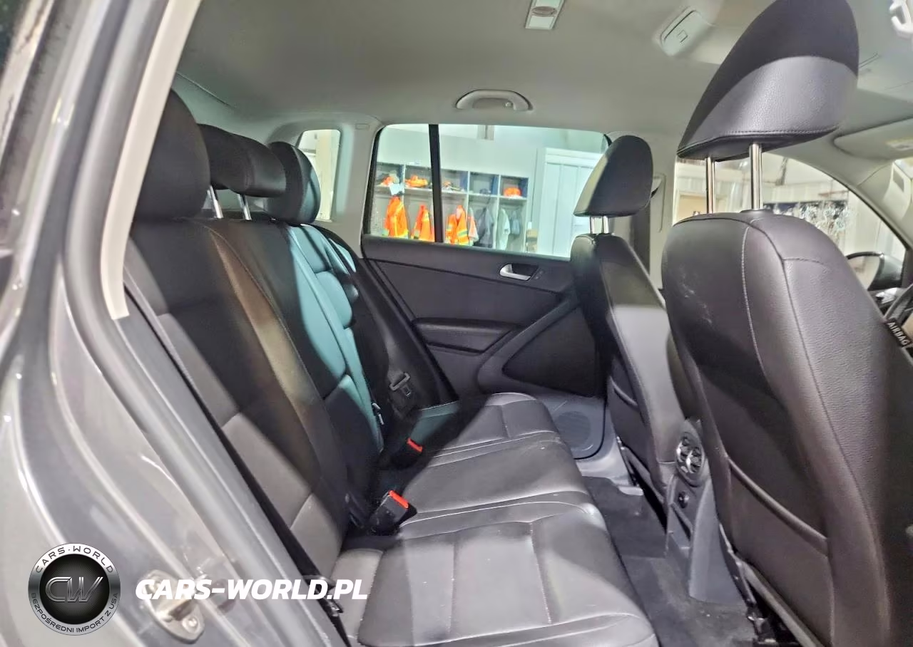 2013 Volkswagen Tiguan S VIN:WVGBV3AX4DW612515 - 11