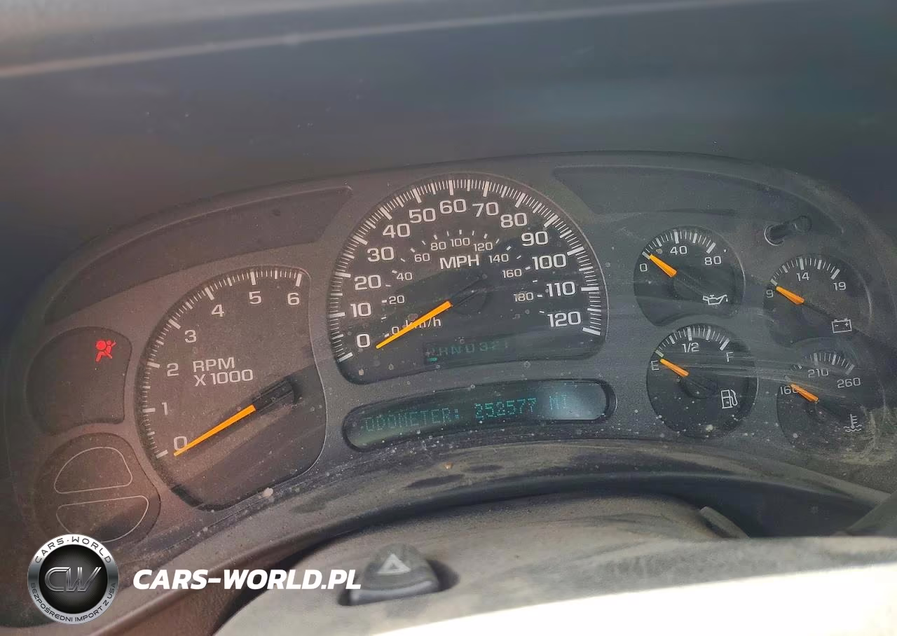 2003 Chevrolet Silverado C1500 VIN:1GCEC14V03Z224992 - 9