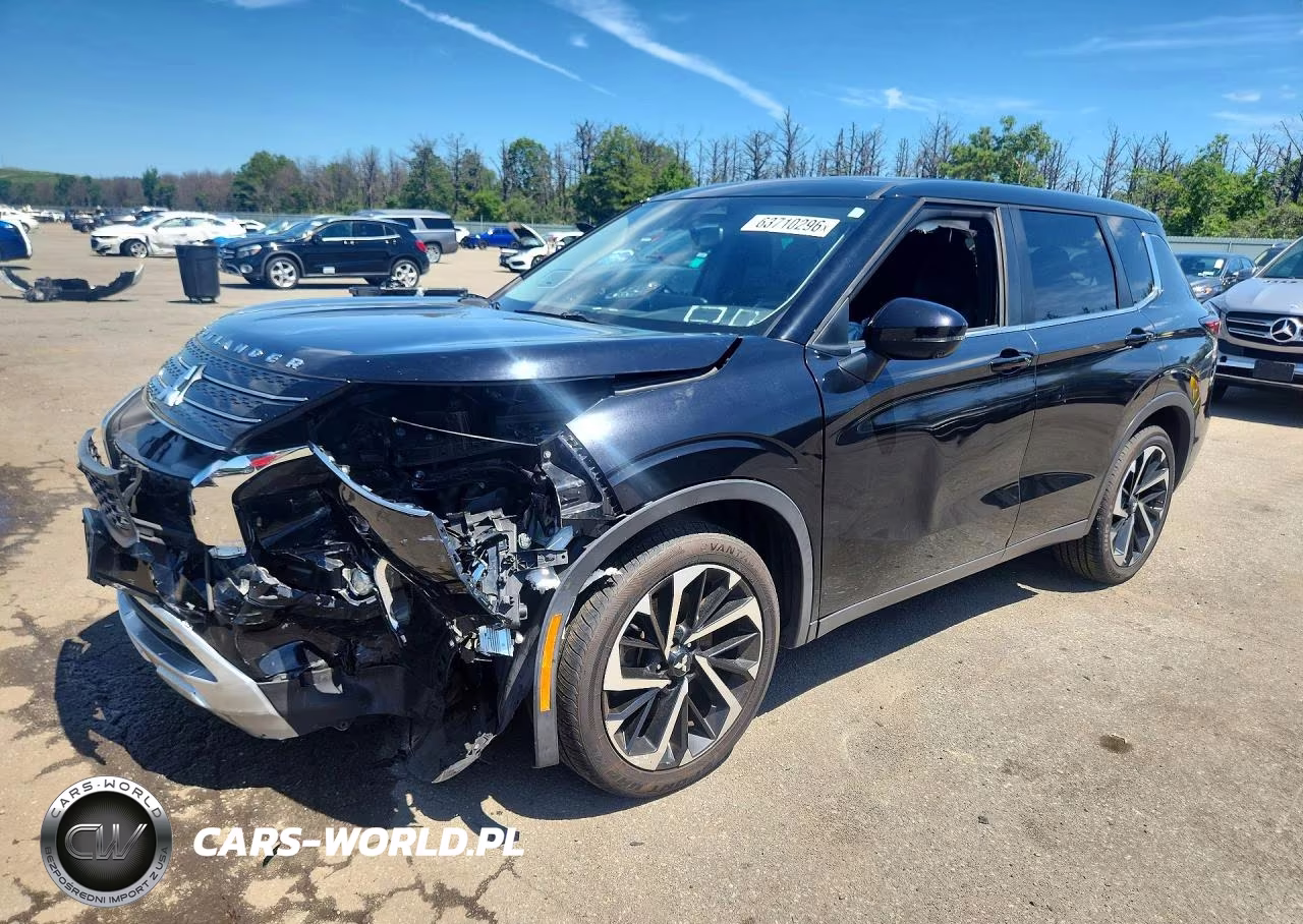2022 Mitsubishi Outlander Se – zdjęcie 1 z 13