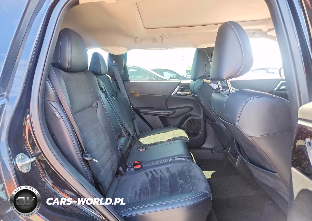2022 Mitsubishi Outlander Se VIN:JA4J3UA82NZ004751 - 11