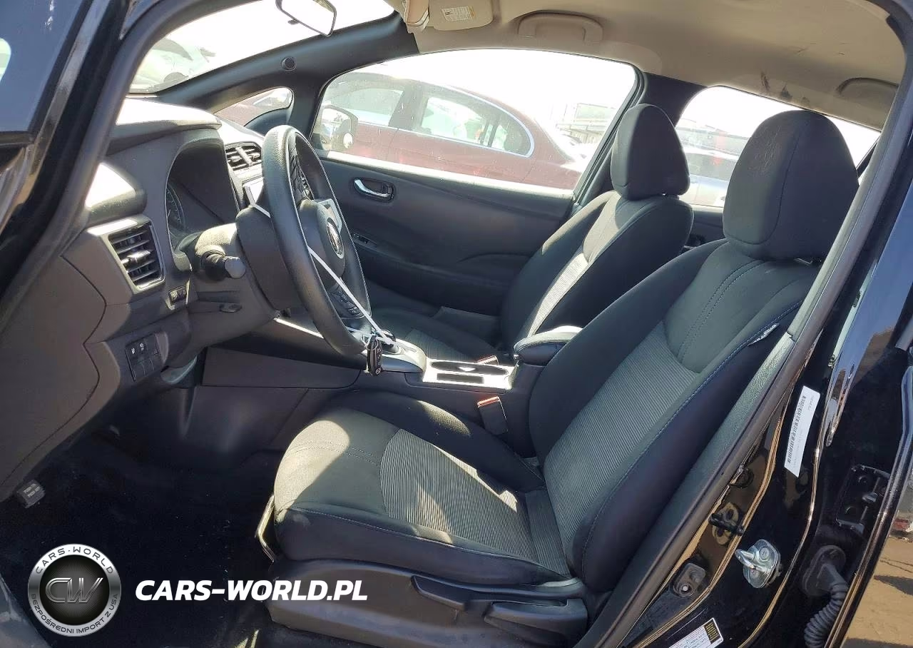 2019 Nissan Leaf S Plus VIN:1N4BZ1CP9KC315349 - 7