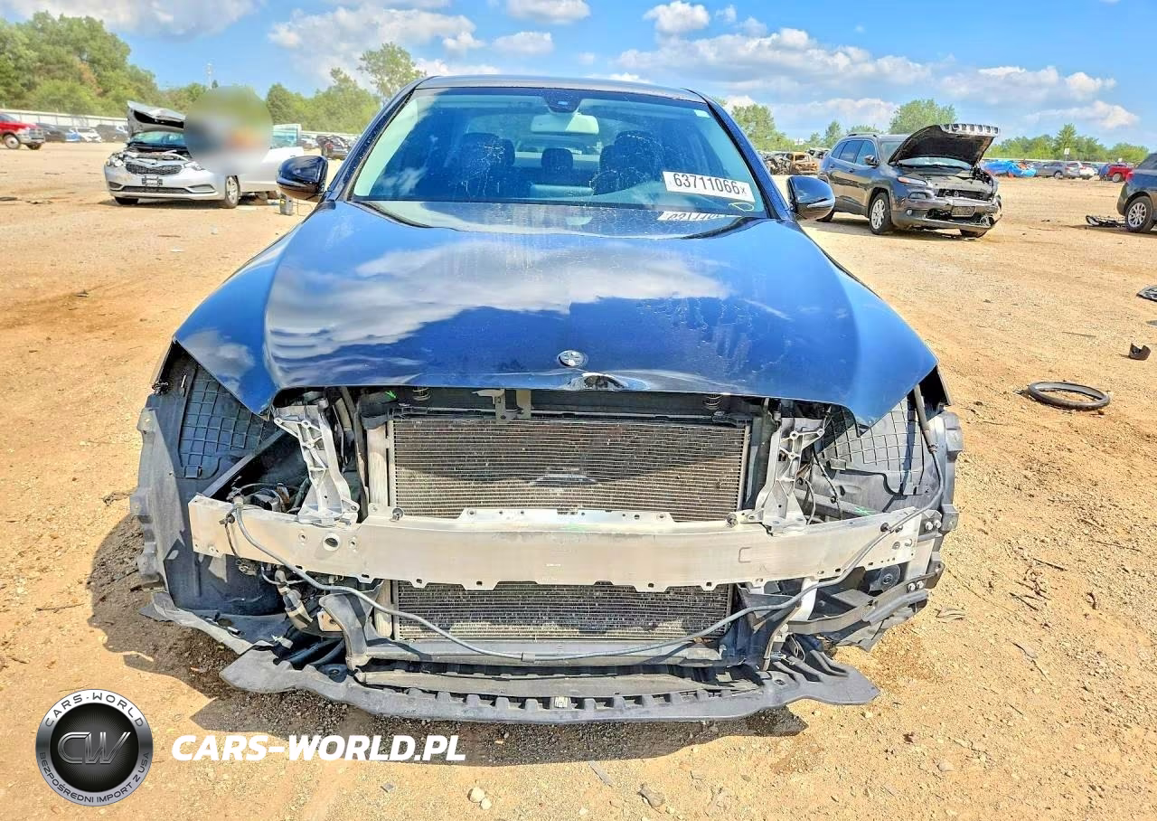 2017 Mercedes-Benz C 300 4Matic VIN:55SWF4KB5HU224939 - 5