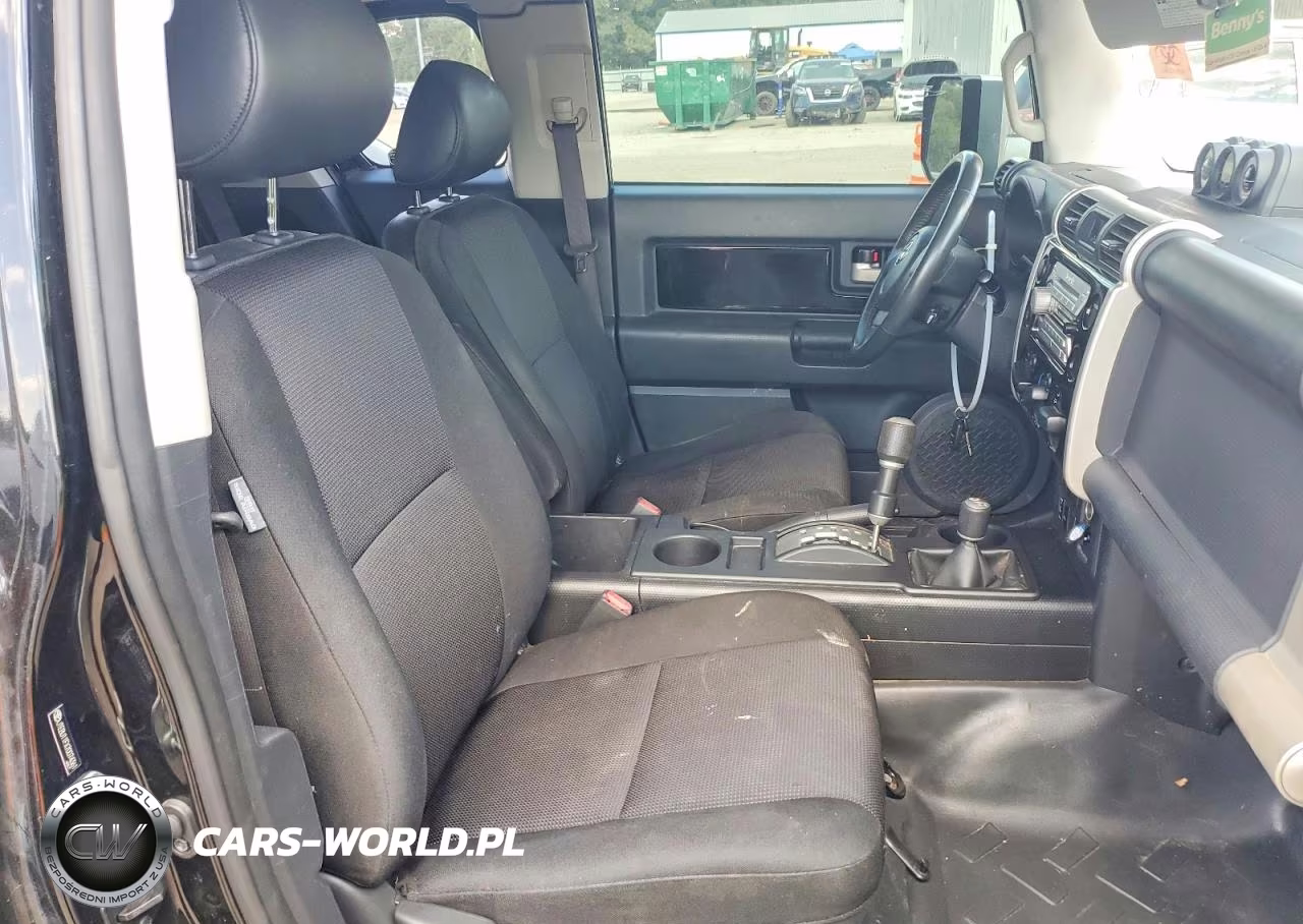 2007 Toyota Fj Cruiser Base VIN:JTEBU11FX70074361 - 10
