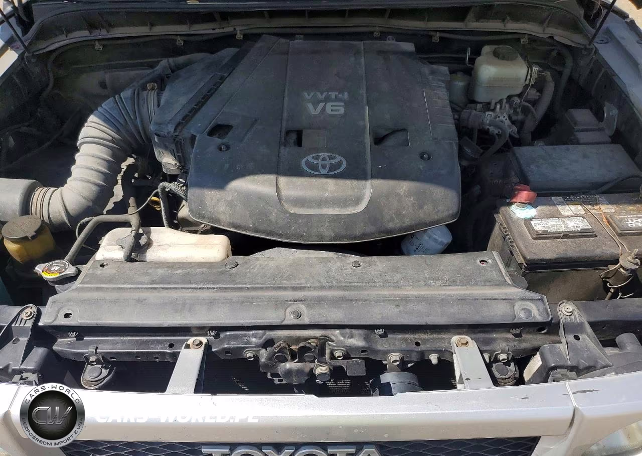 2007 Toyota Fj Cruiser Base VIN:JTEBU11FX70074361 - 11