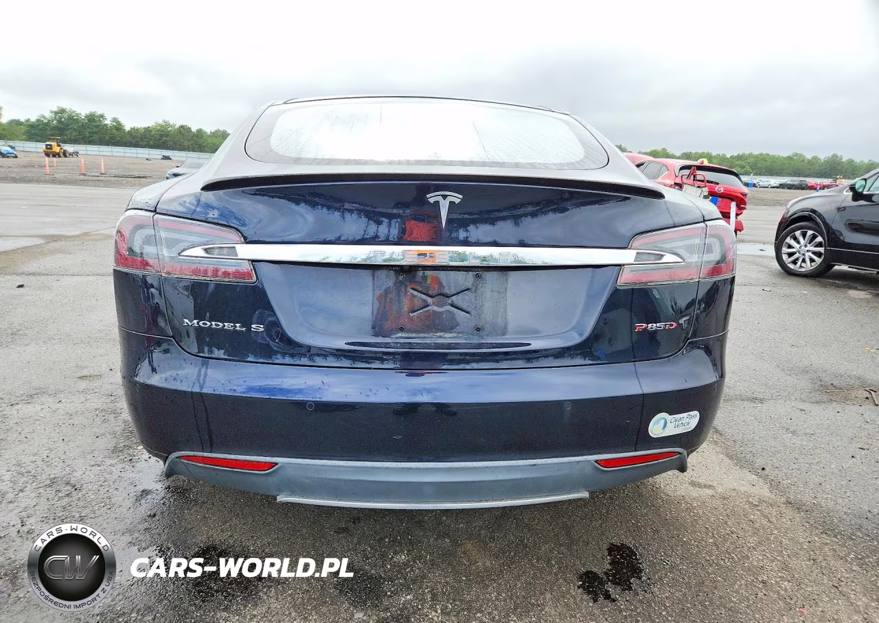 2014 Tesla Model S VIN:5YJSA1H21EFP62912 - 6