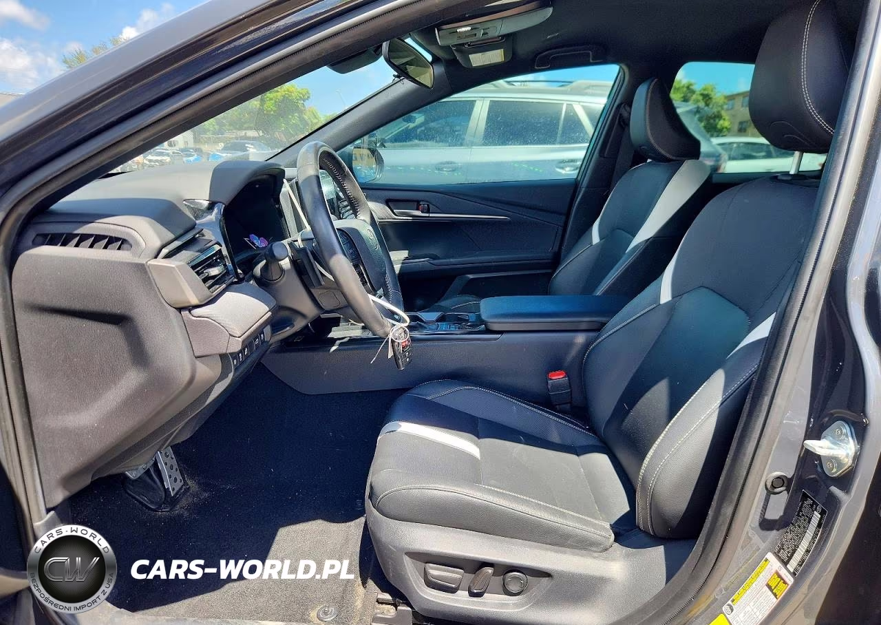2025 Toyota Camry Se VIN:4T1DAACKXSU165384 - 7