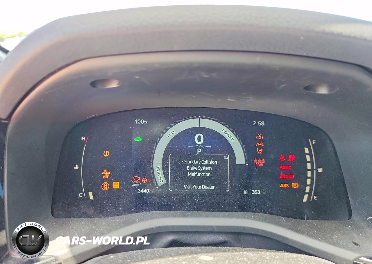 2025 Toyota Camry Se VIN:4T1DAACKXSU165384 - 9