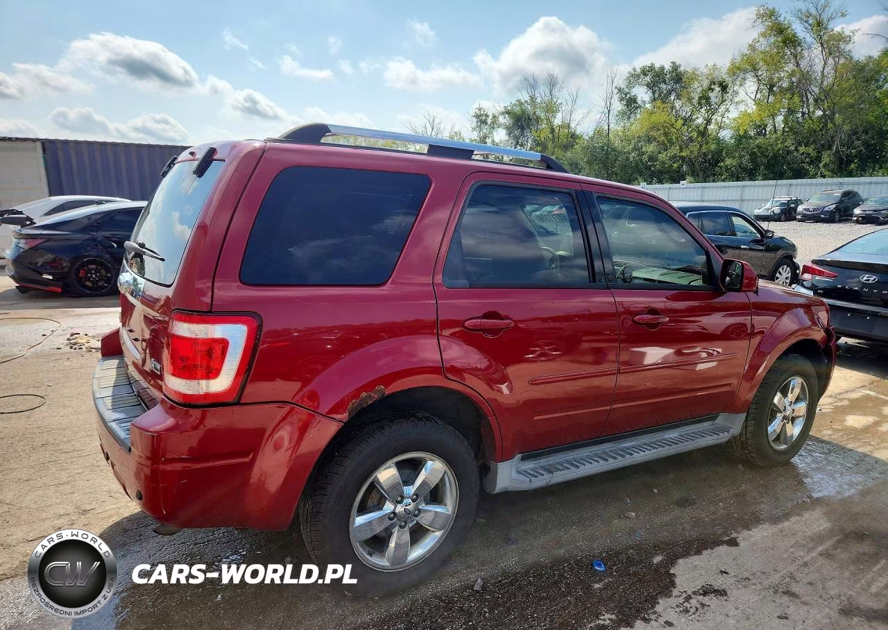 2010 Ford Escape Limited VIN:1FMCU0EG5AKD10038 - 3