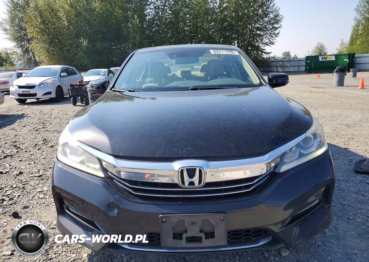 2017 Honda Accord Hybrid Exl VIN:JHMCR6F53HC007834 - 5