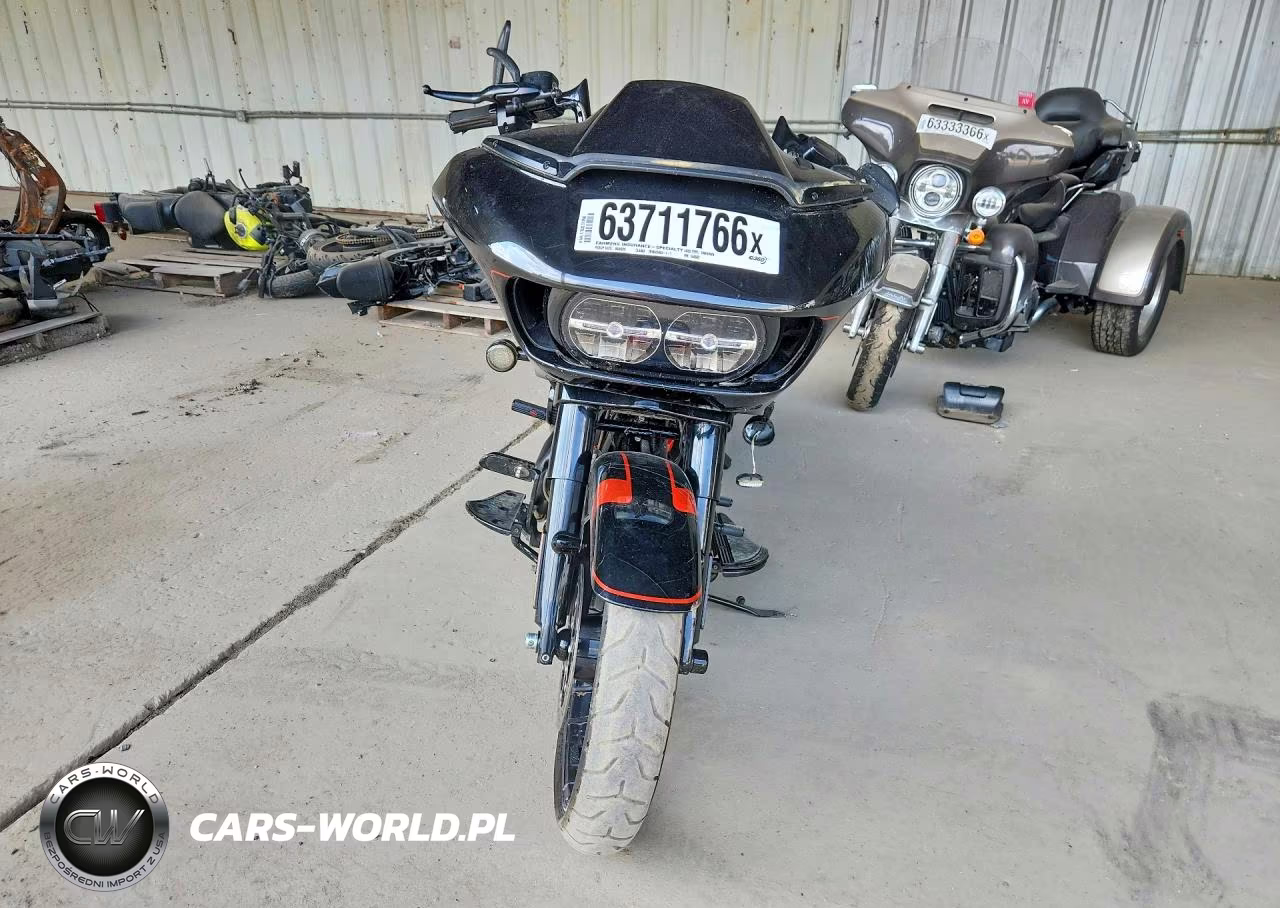 2018 Harley-Davidson Fltrxse Cvo Road Glide VIN:1HD1TCL14JB958662 - 2