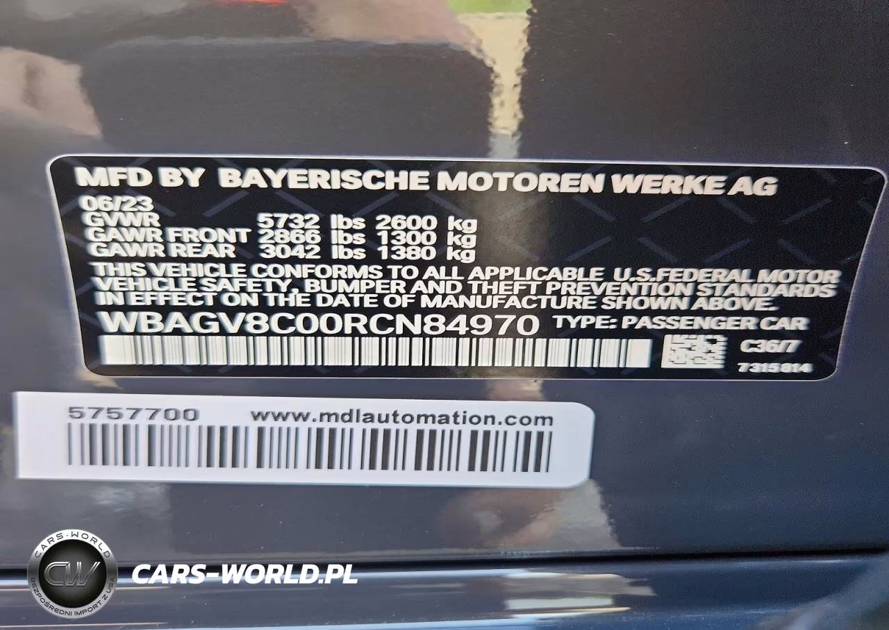 2024 BMW M850Xi VIN:WBAGV8C00RCN84970 - 12
