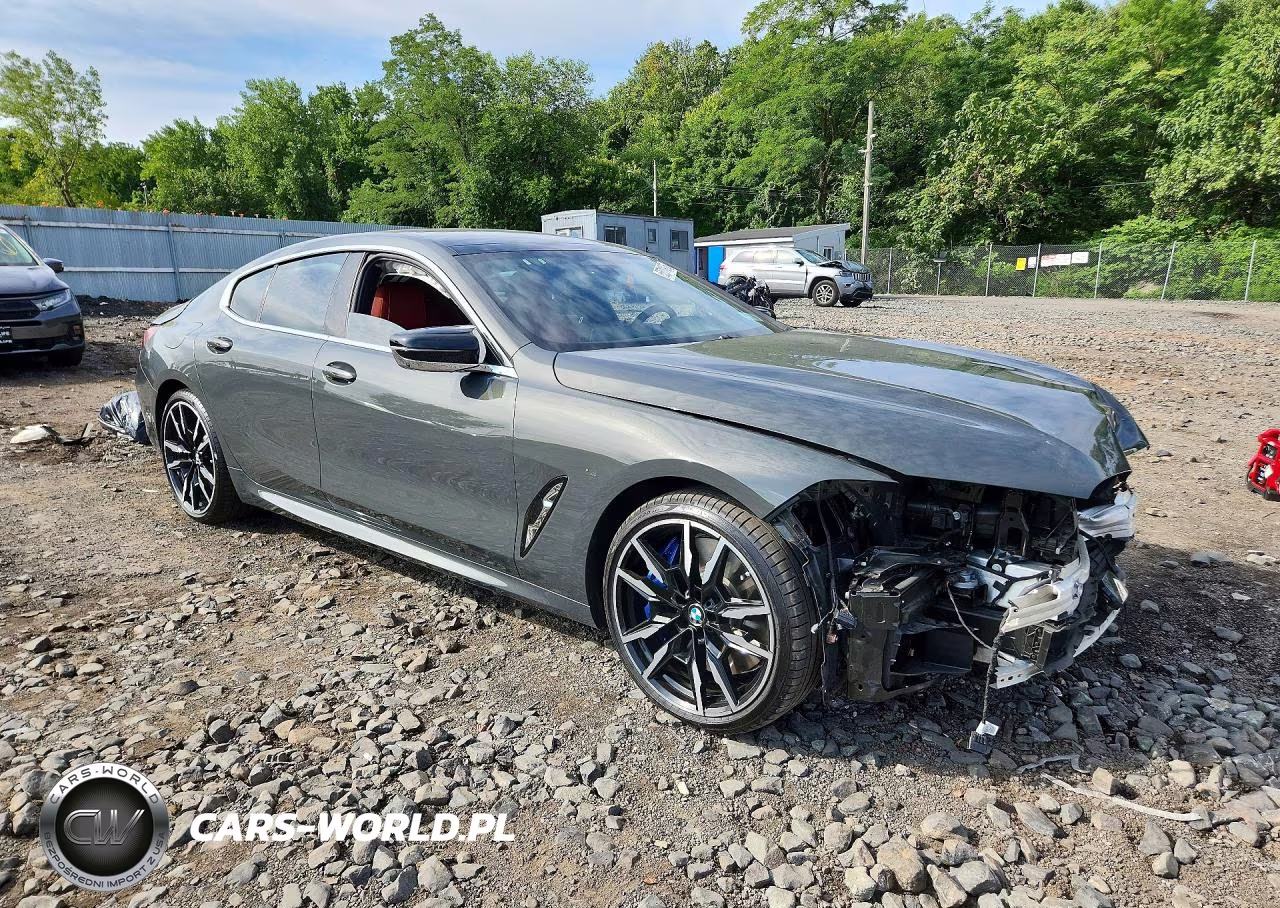2024 BMW M850Xi VIN:WBAGV8C00RCN84970 - 4