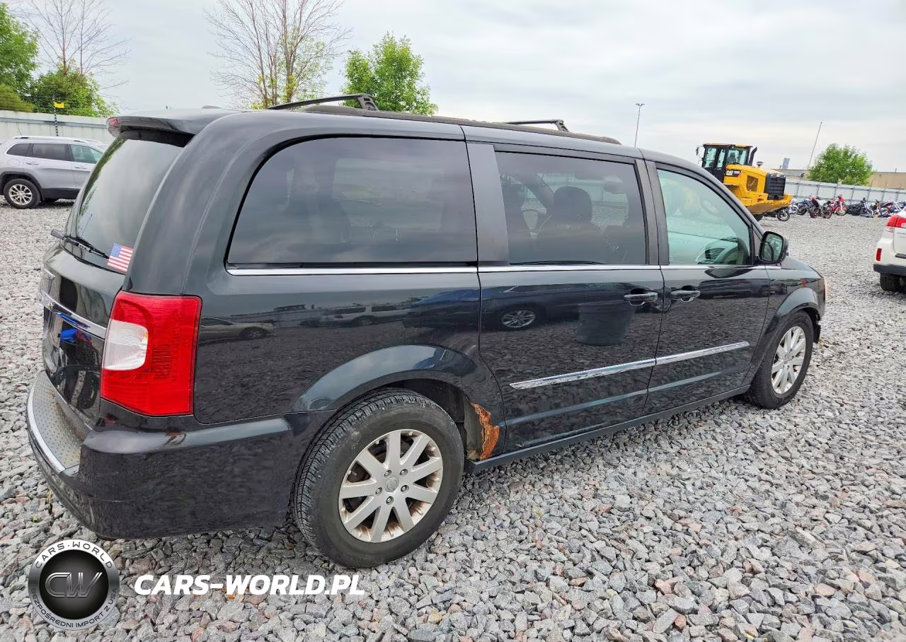 2014 Chrysler Town & Country Touring VIN:2C4RC1BG5ER434376 - 3