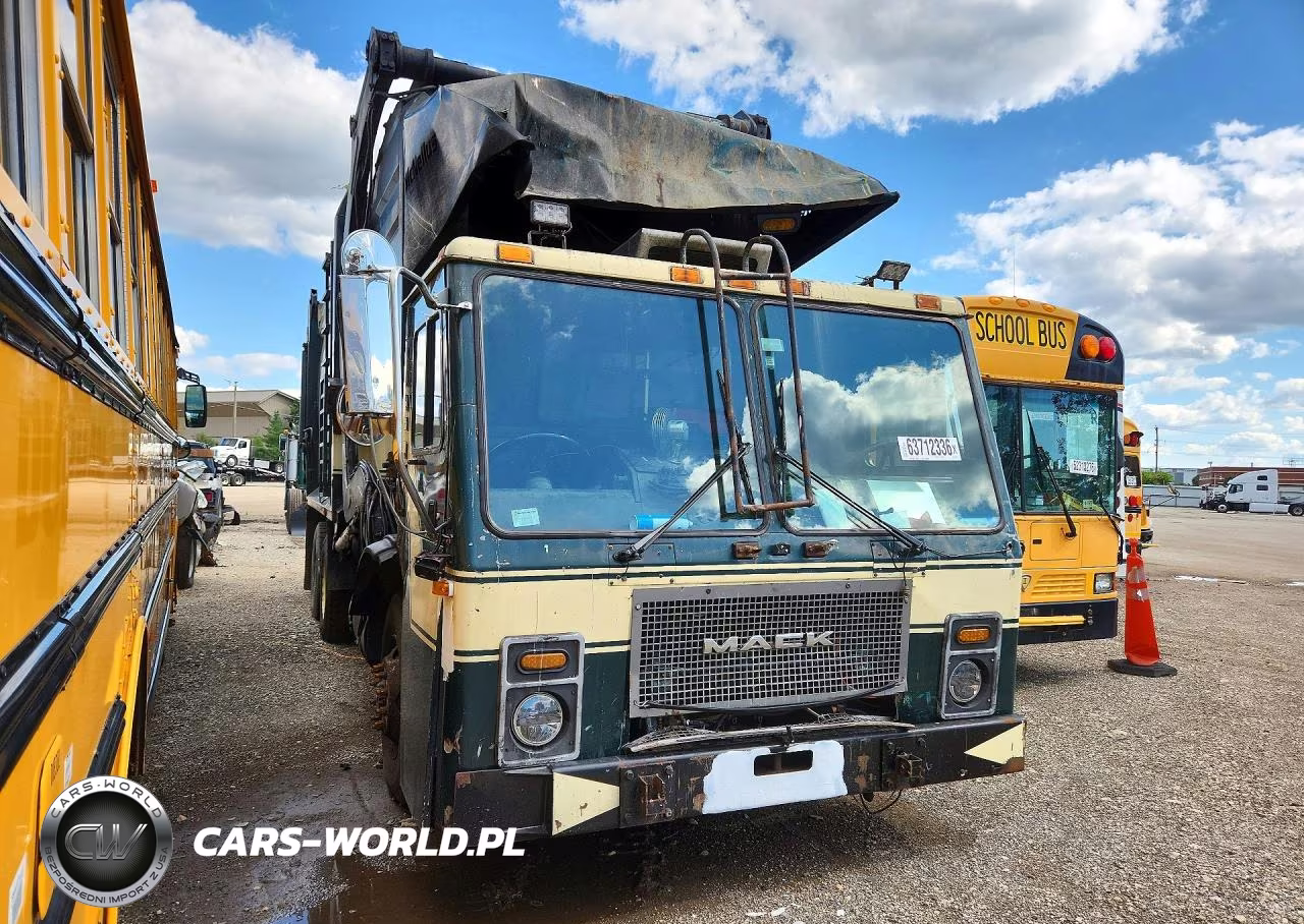 2007 Mack Le613 Refuse Truck VIN:1M2AC08C57M012976 - 4