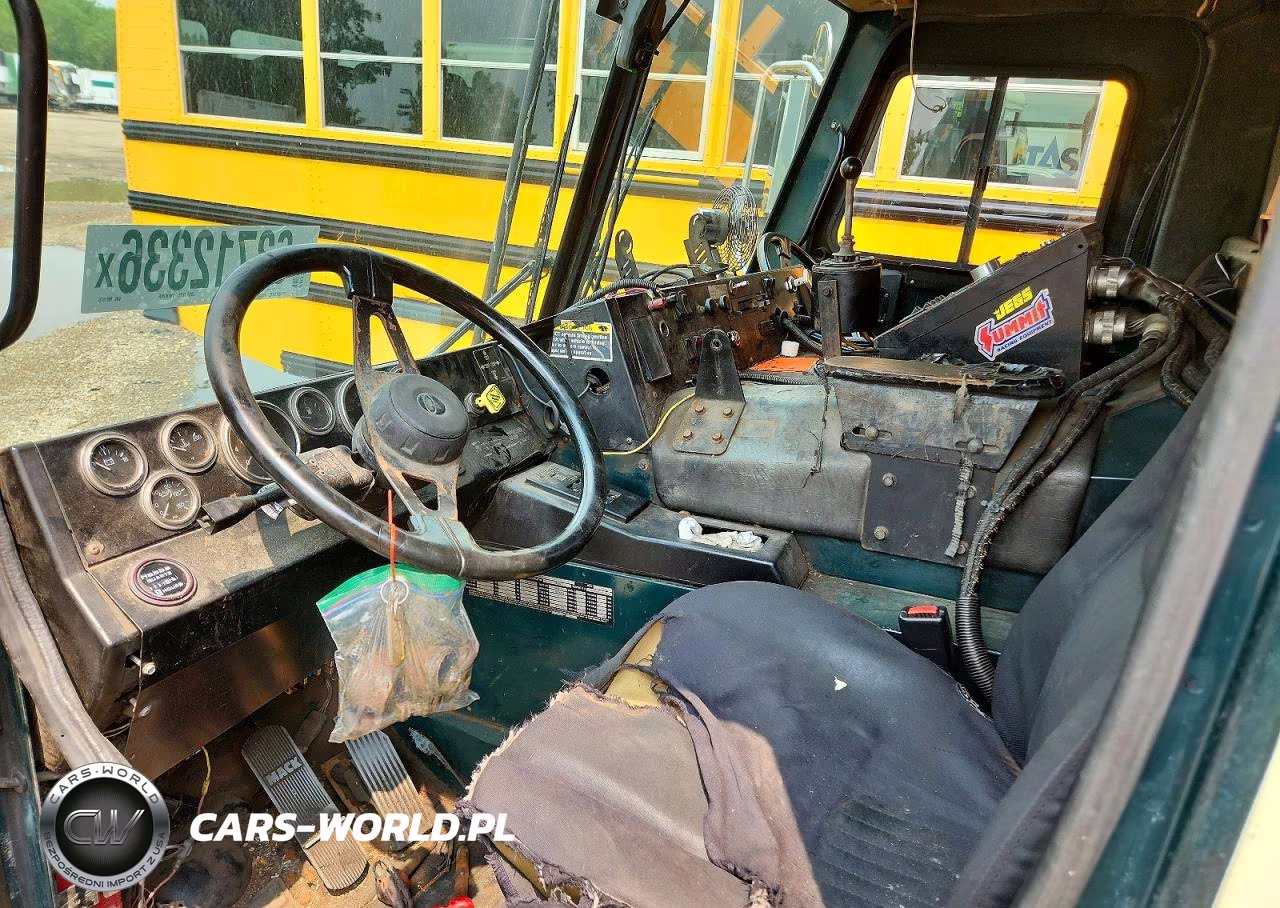 2007 Mack Le613 Refuse Truck VIN:1M2AC08C57M012976 - 8