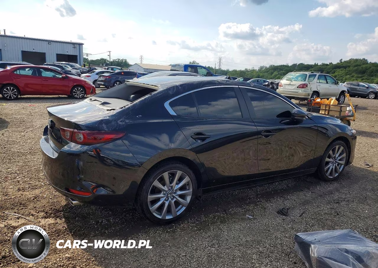 2026 Mazda 3 Preferred VIN:JM1BPACL8T1866897 - 3