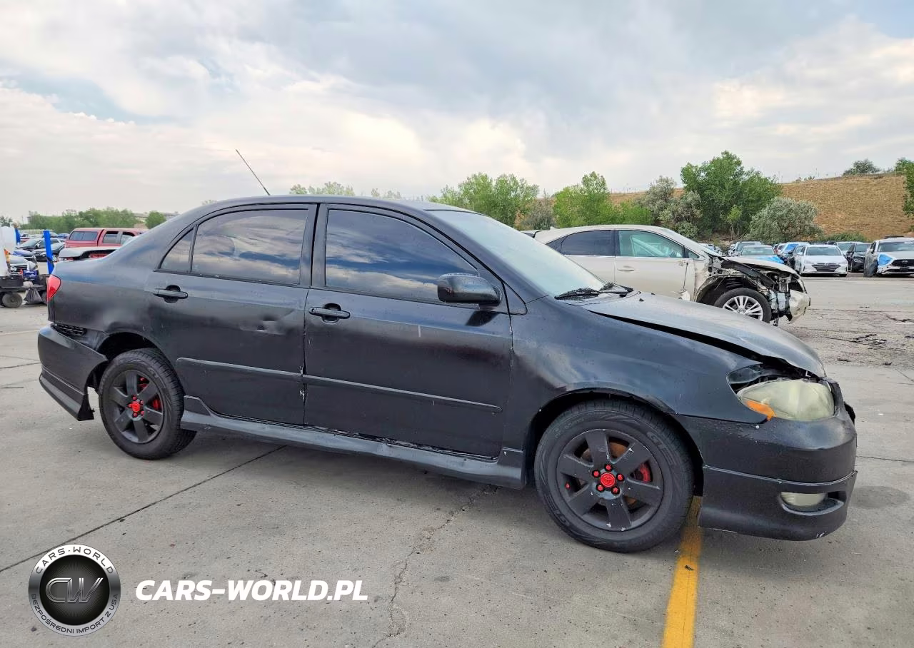 2007 Toyota Corolla S VIN:1NXBR32E67Z852859 - 4