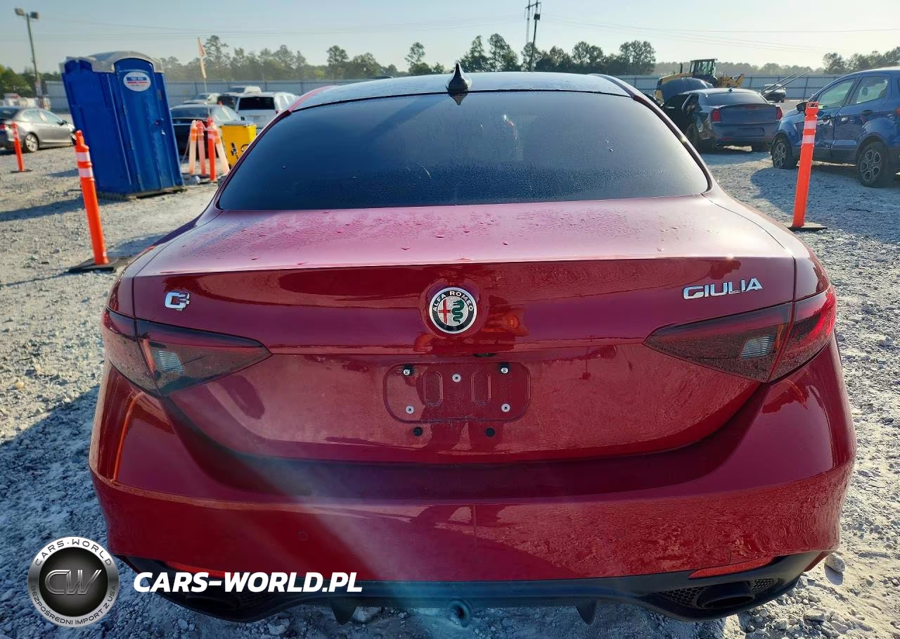 2022 Alfa Romeo Giulia Super VIN:ZARFAMBN7N7664565 - 6
