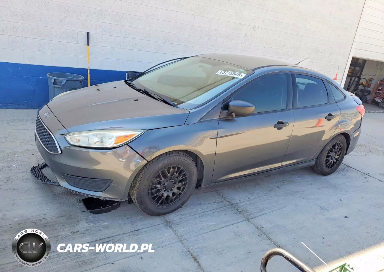 2015 Ford Focus S – zdjęcie 1 z 12