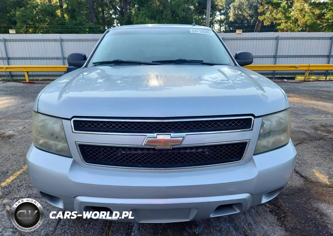 2010 Chevrolet Suburban C1500 Ls VIN:1GNUCHE02AR229073 - 5