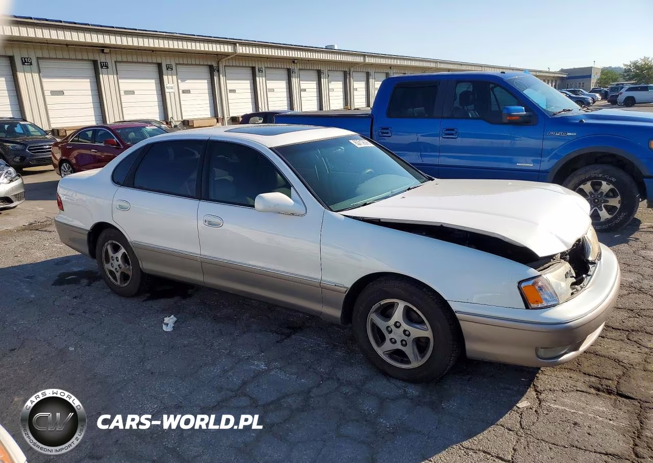 1999 Toyota Avalon Xls VIN:4T1BF18B9XU308804 - 4