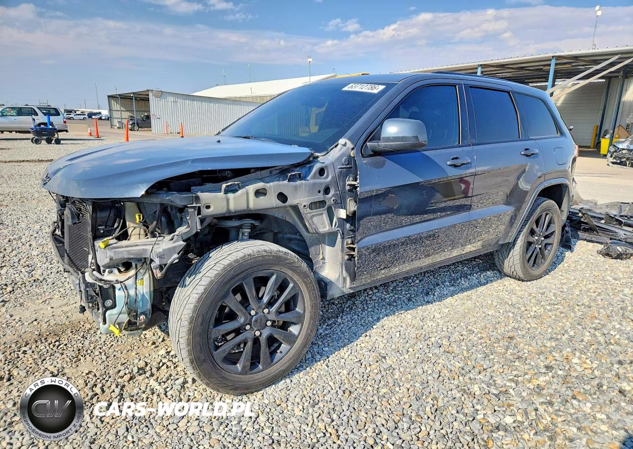 2018 Jeep Grand Cherokee Laredo – zdjęcie 1 z 14