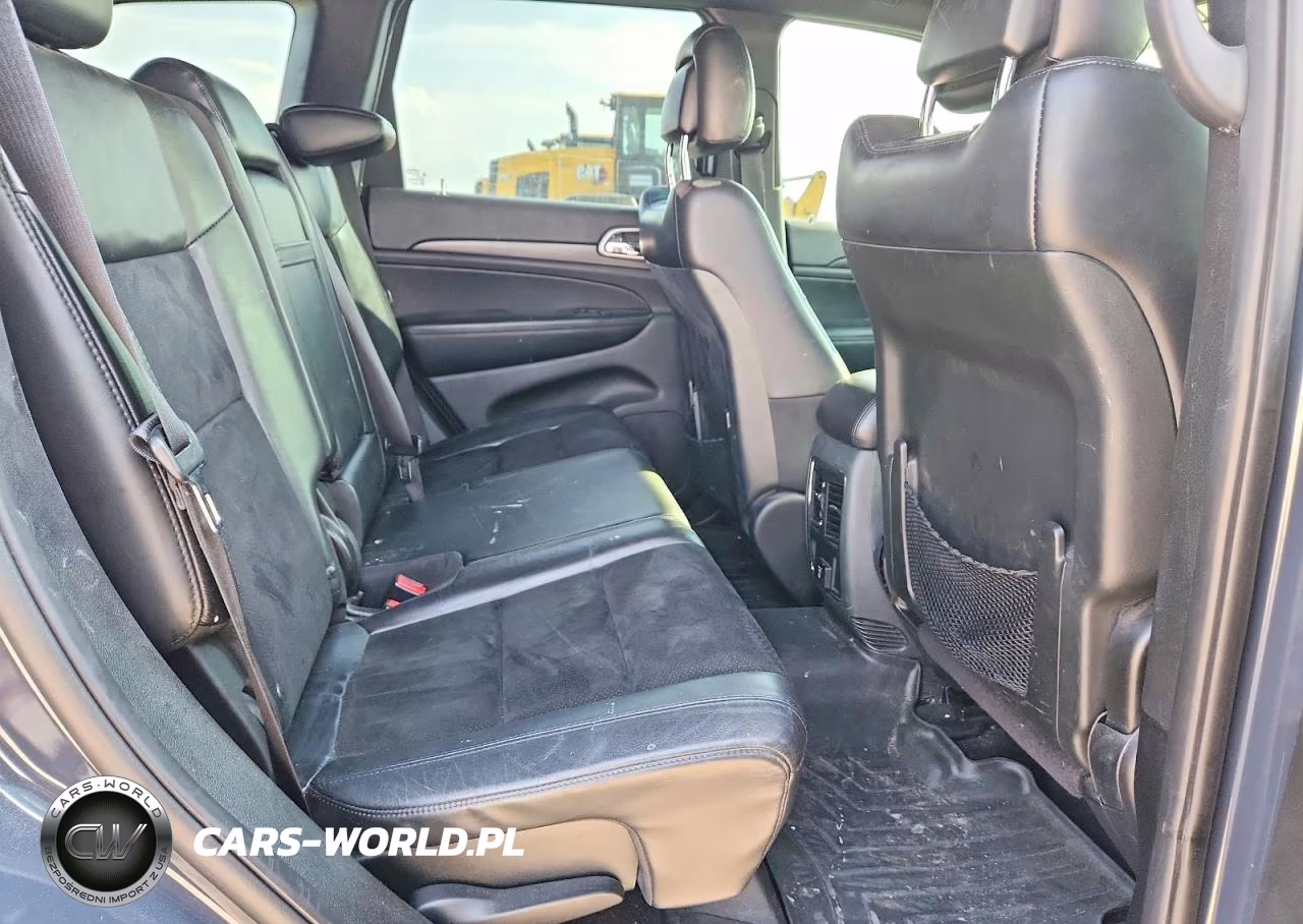 2018 Jeep Grand Cherokee Laredo VIN:1C4RJFAG3JC250206 - 11