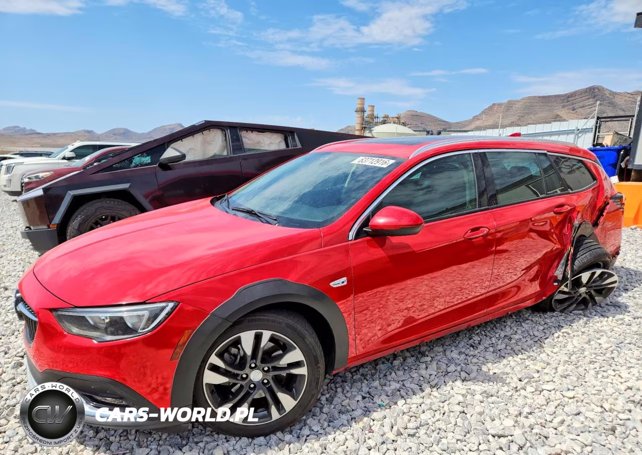 2018 Buick Regal Tourx Essence – zdjęcie 1 z 14
