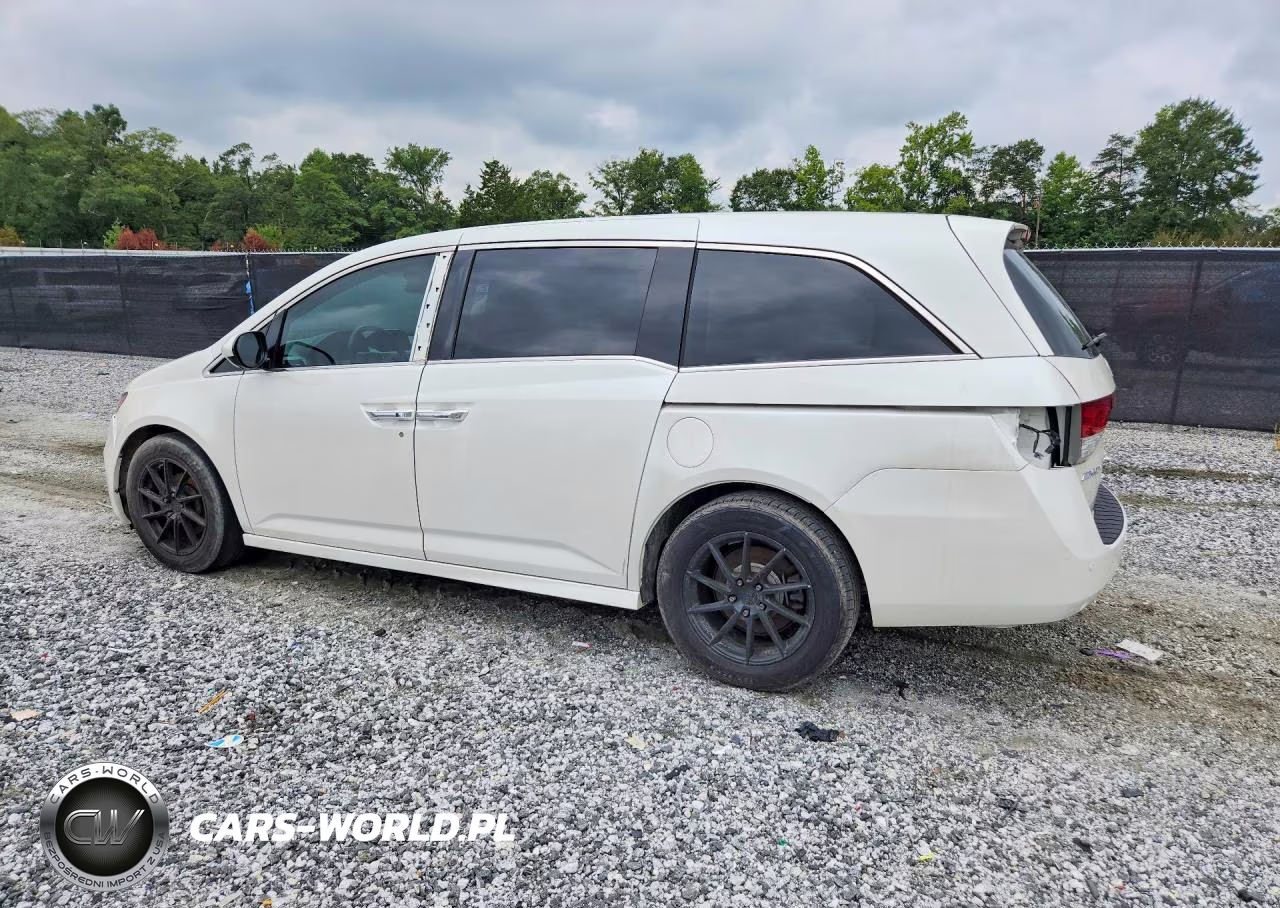 2016 Honda Odyssey Touring VIN:5FNRL5H98GB080139 - 2