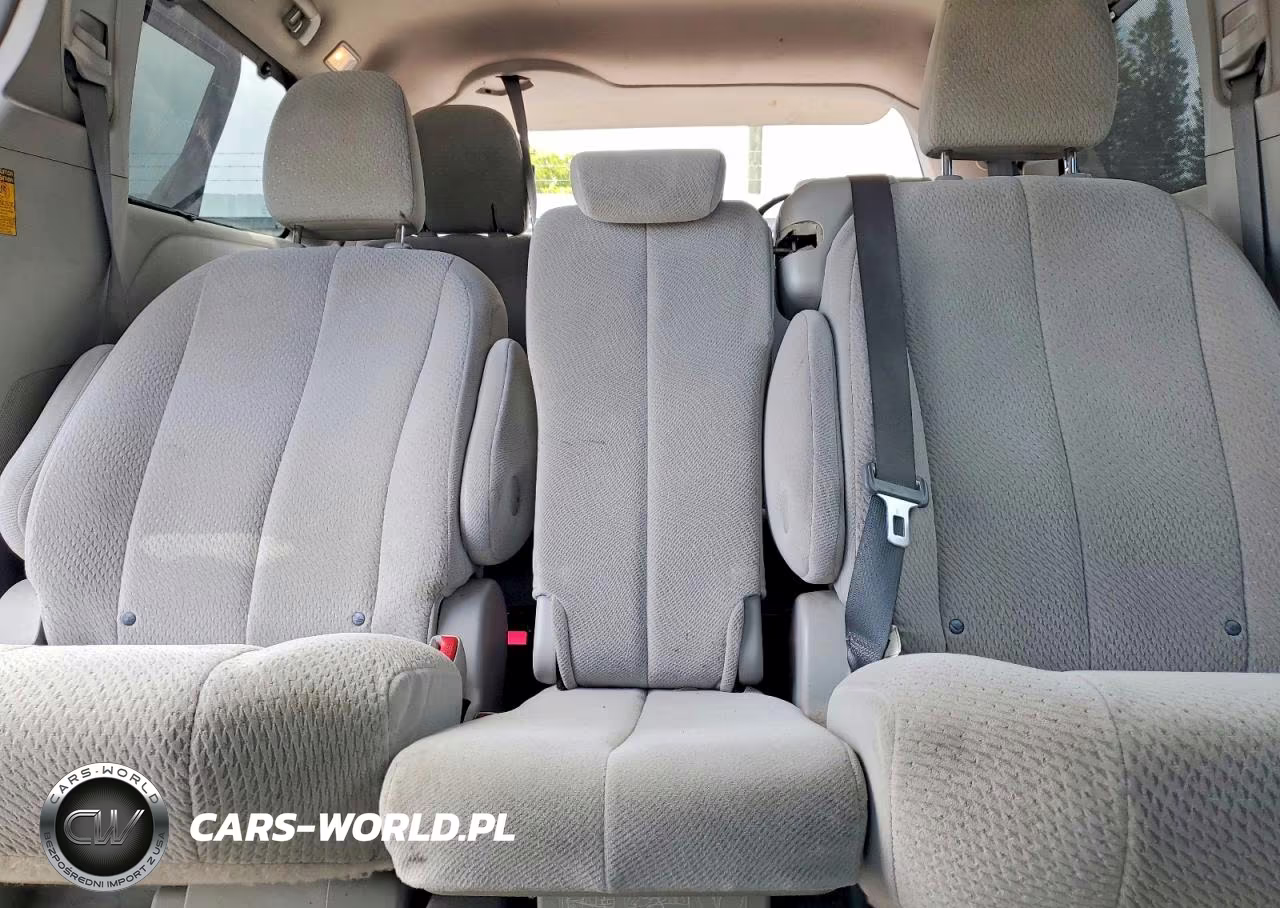 2014 Toyota Sienna Le VIN:5TDKK3DC3ES473999 - 10