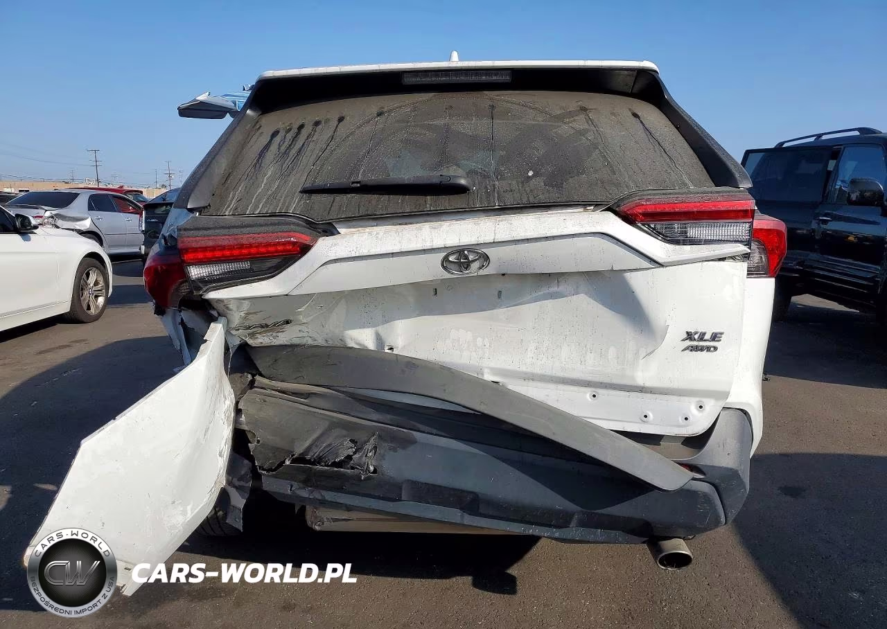 2021 Toyota Rav4 Xle VIN:2T3P1RFV0MW173277 - 6